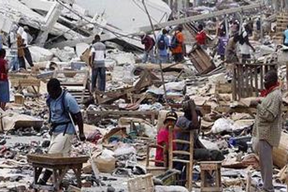 Kerusakan akibat gempa dasyat pada Januari 2010 di Haiti