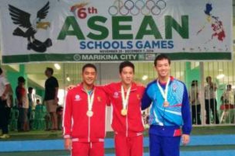 Atlet pelajar renang Indonesia di ASEAN Schools Games VI di Markina City, Filipina.