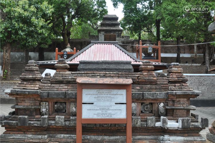 Makam Sultan Agung Hanyokrokusumo di Kompleks Makam Raja Imogiri.