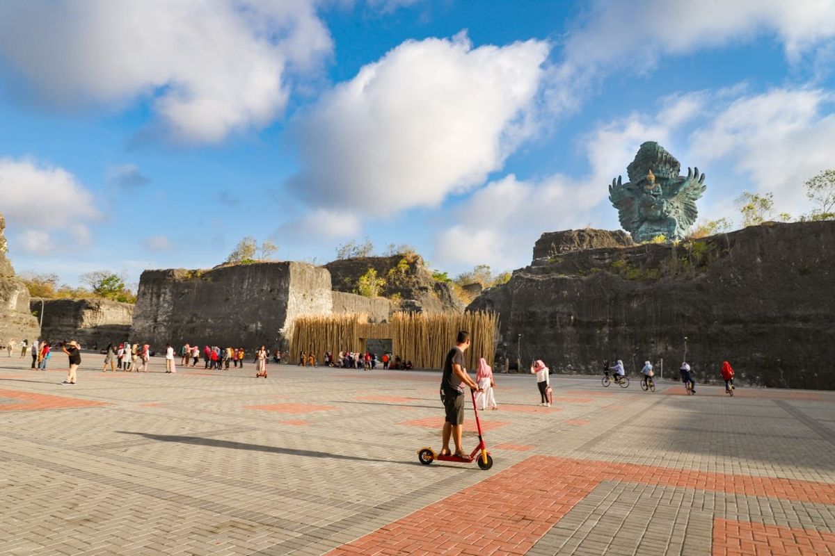 Taman Budaya Garuda Wisnu Kencana (GWK).