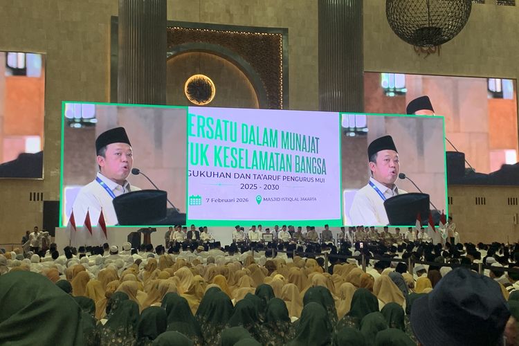 Ketua Bidang Penanggulangan Bencana Majelis Ulama Indonesia (MUI) Nusron Wahid dalam sambutannya ketika acara pengukuhan pengurus MUI yang digelar di Masjid Istiqlal, Jakarta Pusat, Sabtu (7/2/2026). 