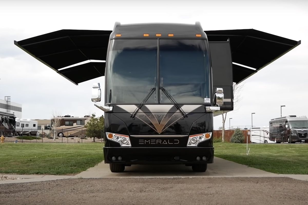 Kabin Prevost Emerald H3-45 RV