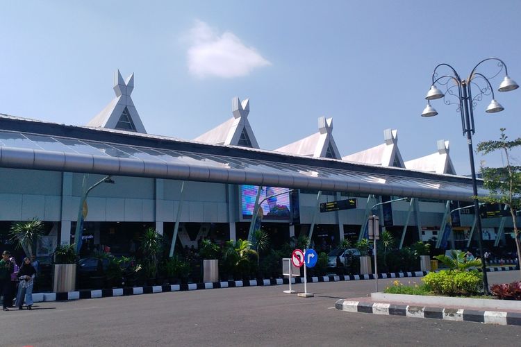 Bandara Husein Sastranegara Bandung Kembali Layani Penerbangan Pesawat Jet