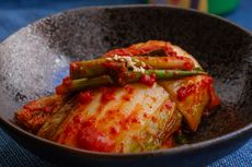 Apa Kimchi Bisa Basi? Simak Cara Simpan yang Tepat