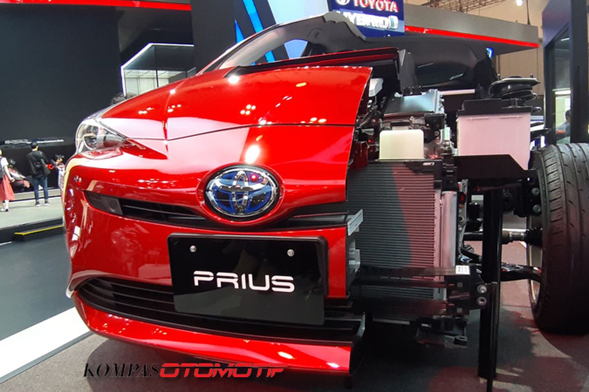 Toyota Prius Hybrid di GIIAS 2019