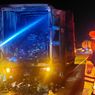 Truk Ekspedisi Terbakar di Tol Solo-Madiun, Paket dalam Boks Hangus