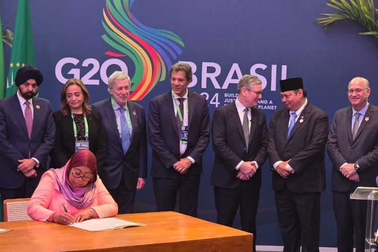 Pemerintah Indonesia yang diwakili Menteri Koordinator Bidang Perekonomian Airlangga Hartarto hadir dalam peluncuran Global Clean Power Alliance (GCPA) di sela-sela Konferensi Tingkat Tinggi (KTT) G20 Rio de Janeiro, Brasil pada Selasa (19/11/2024). 
