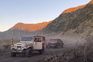Akses Wisata Bromo Ditutup Total, Pelaku Wisata Batalkan Semua Trip