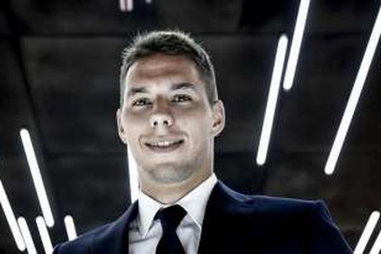 Gelandang anyar Juventus, Marko Pjaca, mengunjungi Juventus Museum di Turin, Italia, pada Rabu (10/8/2016).