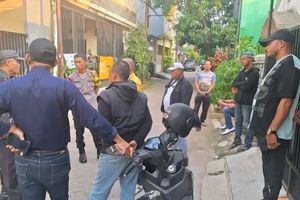 Anak Penulis Ahmad Bahar Dipaksa Ikut ke Markas GRIB agar Ayahnya Bertemu Hercules