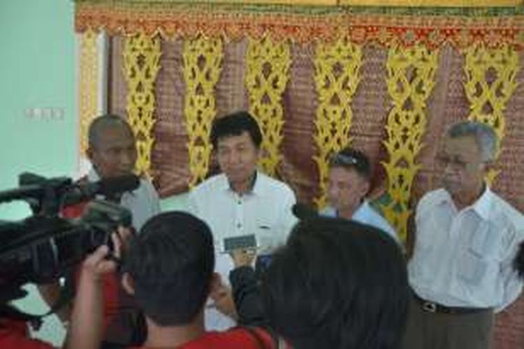 Wakil ketua umum 1 koni Sumsel, Dhennie Zainal saat dibincangi awak media tadi siang di Jakabaring