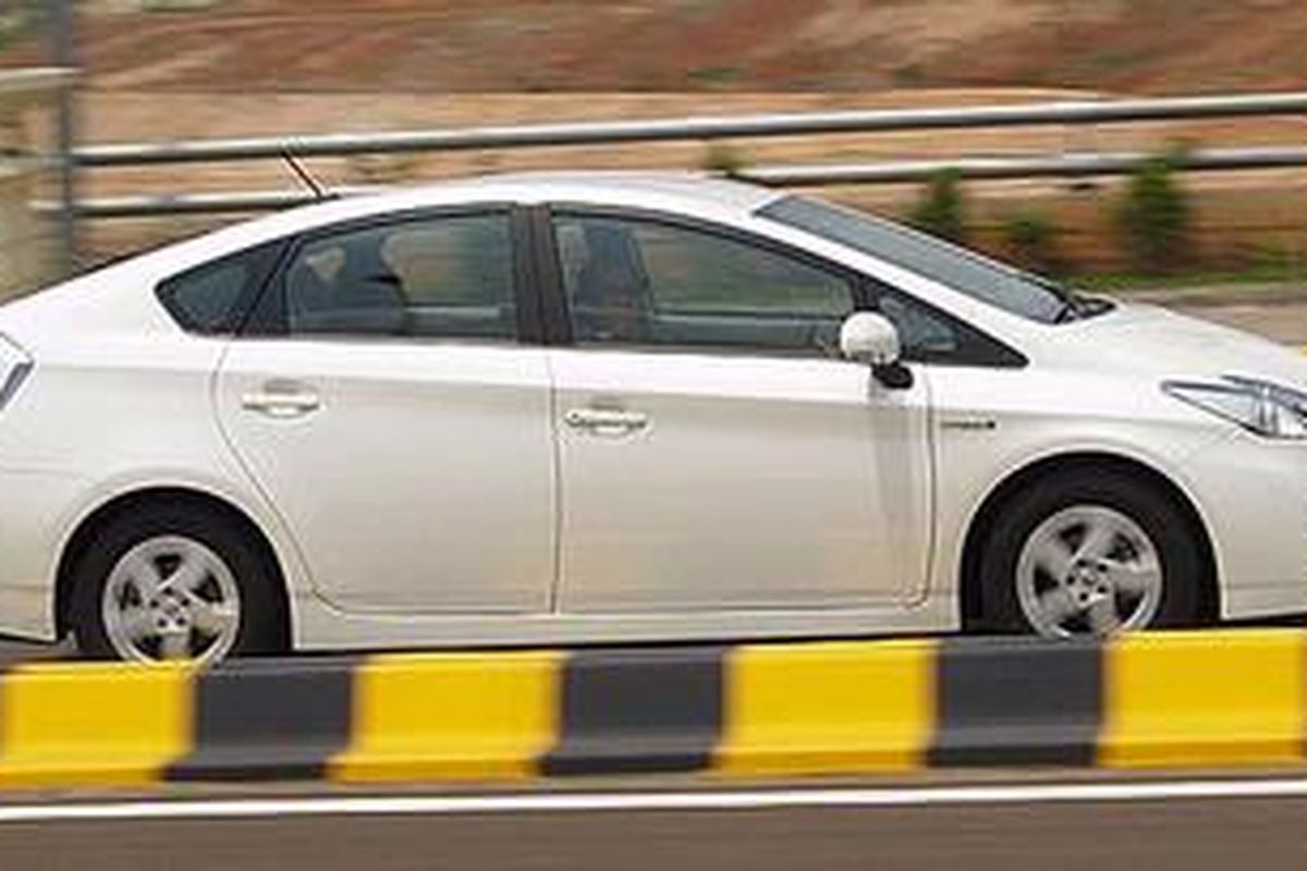 Toyota Prius di Indonesia 