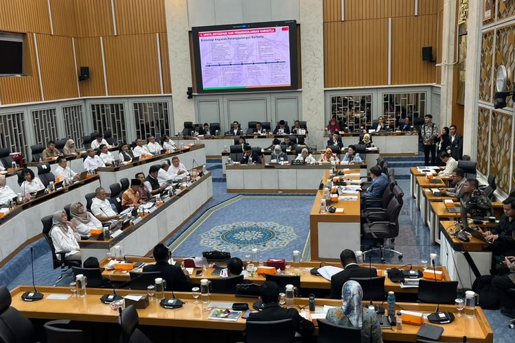 Komisi IV DPR Panggil Menhut Raja Juli imbas Kebakaran Hutan di Mana-mana