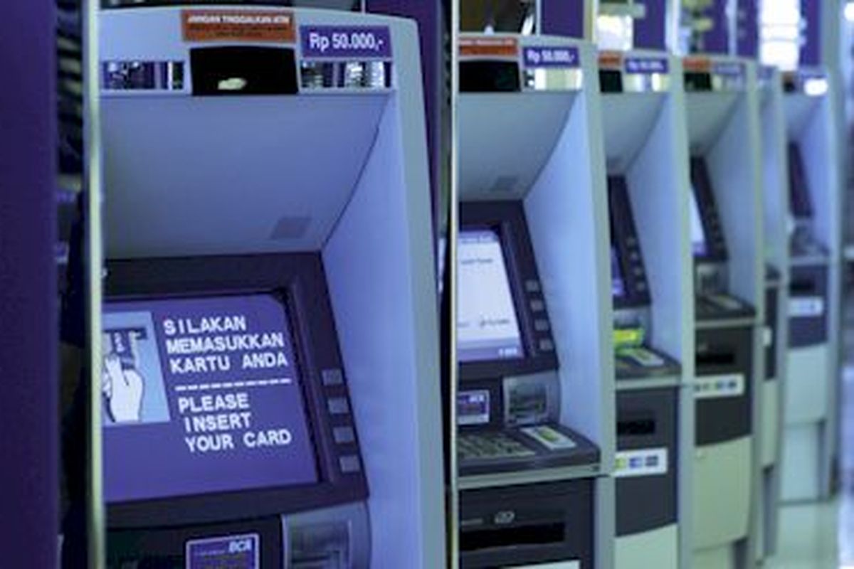 Cara mengambil uang di ATM BCA tanpa kartu dengan mudah dan praktis