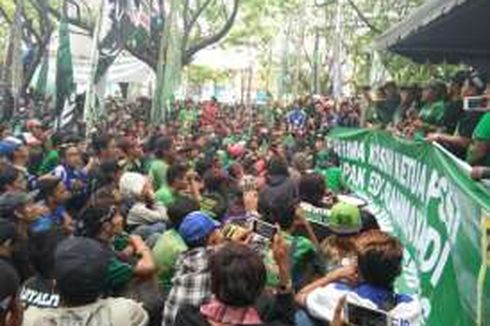 Status Persebaya Pulih, Bonek Bersukacita di Bandung