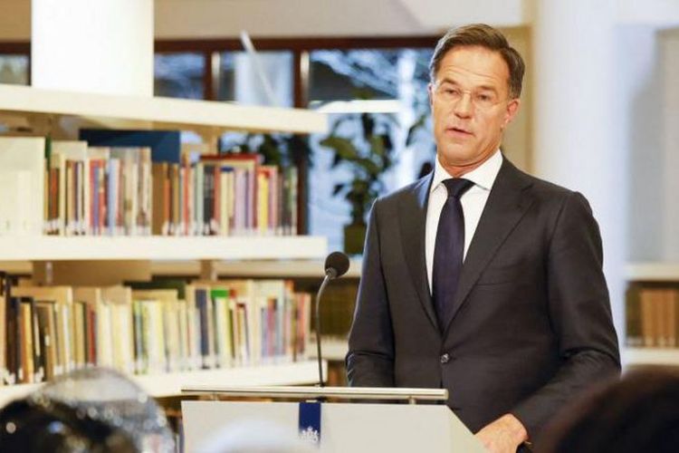 Perdana Menteri Belanda Mark Rutte secara resmi meminta maaf atas 250 tahun keterlibatan Belanda dalam perbudakan, menyebutnya sebagai kejahatan terhadap kemanusiaan.