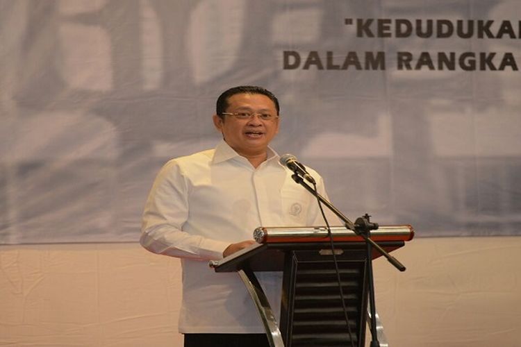 Bambang Soesatyo memandang sudah tidak ada relevansi mempertahankan polarisasi di Indonesia