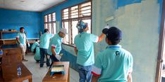 Program CSR Elnusa Petrofin di Wae Kelambu, Perbaiki Infrastruktur hingga Ajak Anak Bermain