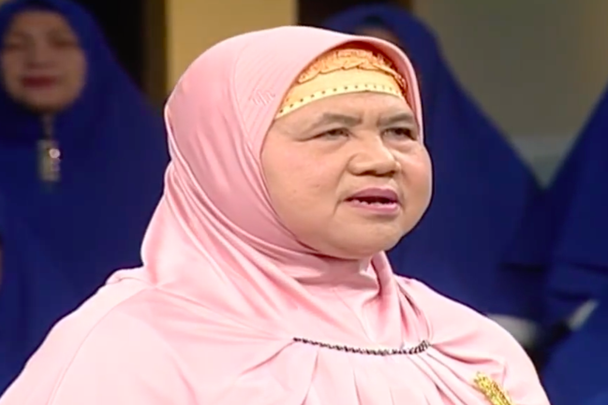 Pendakwa kondang Mamah Dedeh