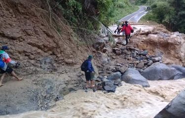 Jalan Ruteng-Labuan Bajo di Flores Barat Masih Lumpuh akibat Longsor