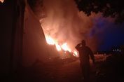 Pabrik Kain di Cikancung Bandung Terbakar, Petugas Kerahkan Belasan Mobil Pemadam