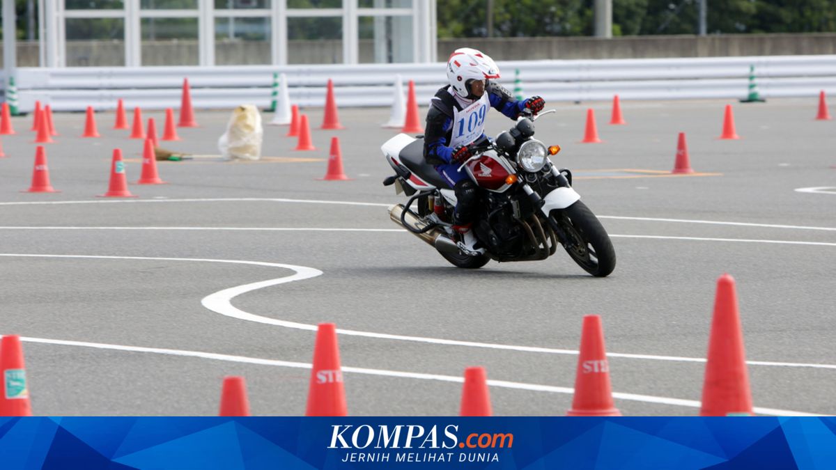 Ilmu Baru buat Instruktur Safety Riding AHM