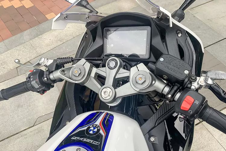 Moto S450RR yang disebu-sebut tiruan BMW S 1000 RR