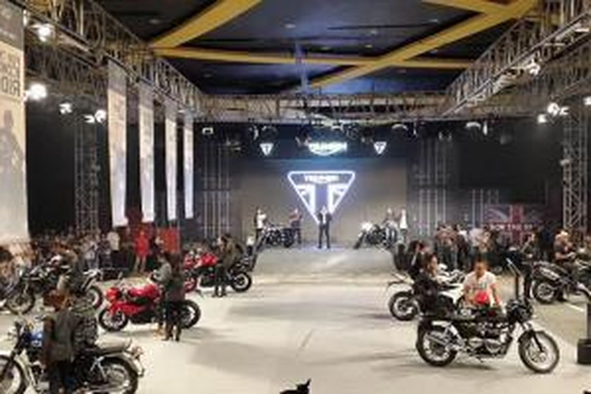 12 model Triumph langsung diluncurkan untuk Indonesia.