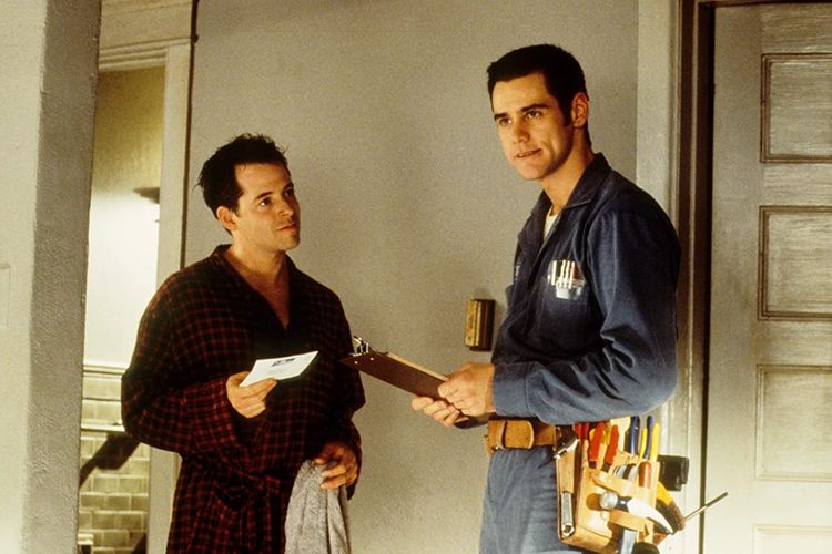 Matthew Broderick dan Jim Carrey dalam film komedi The Cable Guy (1996).