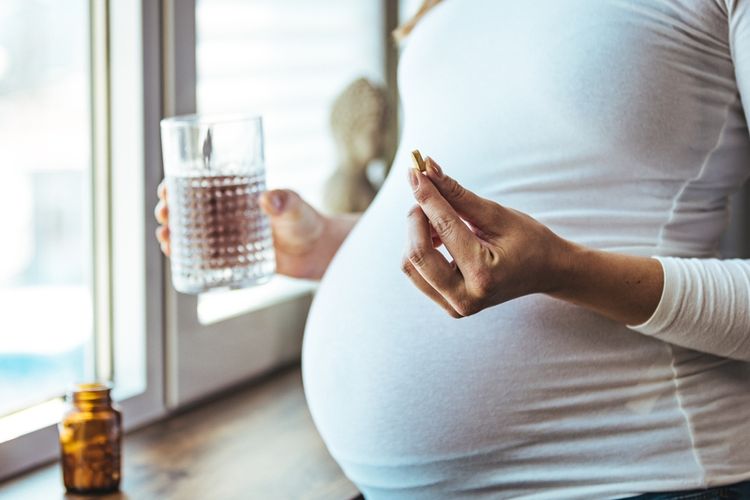 Fungsi Asam Folat untuk Ibu Hamil dan Dosis yang Diperlukan Selama Kehamilan