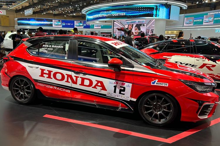 Mobil balap Honda di GIIAS 2023