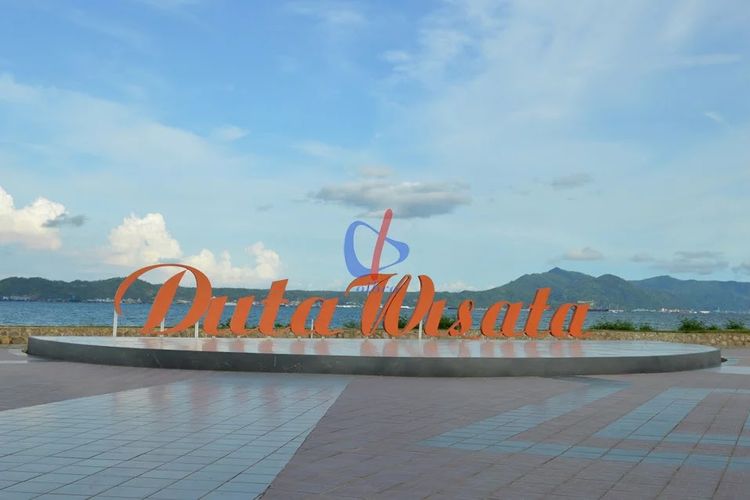 Pantai Duta Wisata menjadi salah satu andalan pariwisata di Kota Bandar Lampung.