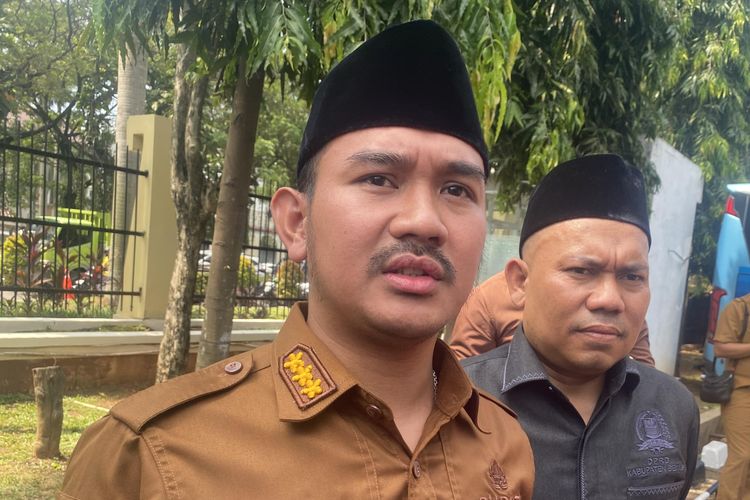 Rumah Bupati Bekasi Dijaga Ketat Usai Ade Ditangkap KPK, Wartawan Dilarang Foto