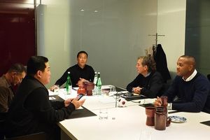 Erick Thohir Beberkan Isi Rapat dengan Patrick Kluivert di Belanda