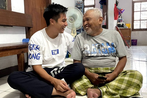 Ekspresi Baim Wong dan Kakek Suhud Saat Bertemu, Penuh Senyum dan Saling Memaafkan