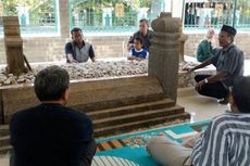 Kisah Dirham Emas di Makam Raja Islam Pertama Nusantara