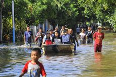Underpass Senen Banjir, Kendaraan Tidak Bisa Melintas