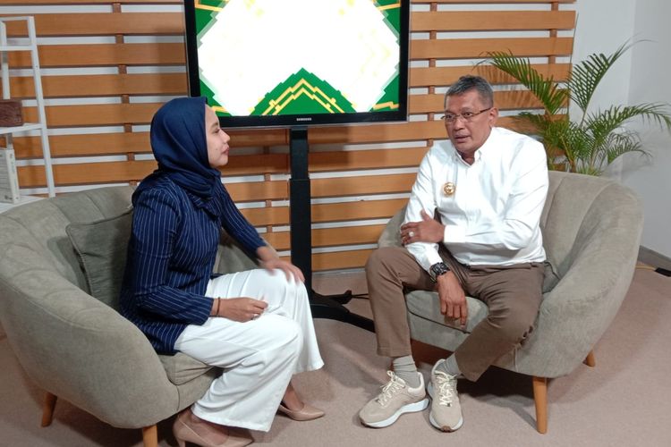 Penjabat (Pj) Bupati Buton Tengah (Buteng) Muhammad Yusup saat berkunjung ke Kantor Kompas.com, di Jakarta, Kamis (19/1/2023).