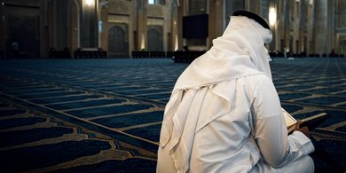 Pengertian Iktikaf: Hukum, Rukun, Syarat, Niat, dan Hal yang Membatalkan