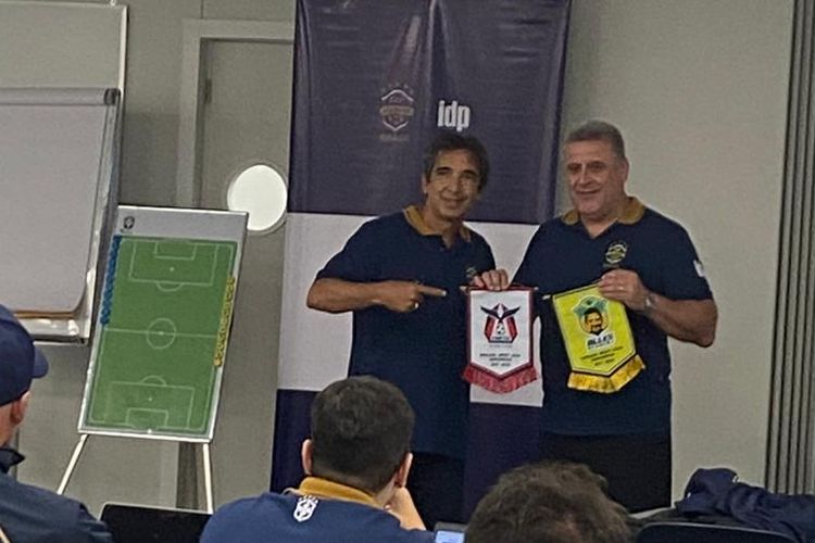 Kisah Luciano Leandro Berbagi Soal Sepak Bola Indonesia di CBF Brasil