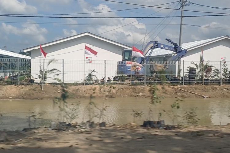 Kawasan Hunian Sementara (Huntara) yang dibangun Bpi Danantara untuk korban banjir bandang di Aceh Tamiang, Aceh, Rabu (14/1/2026).