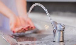 Beban Perempuan Global, Habiskan 250 Juta Jam Setiap Hari demi Air