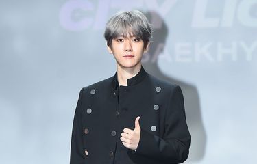 Baekhyun EXO merilis album debutnya sebagai artis solo, Rabu (10/7/2019).