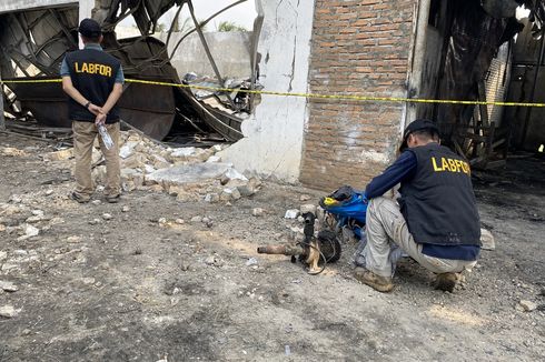 Gudang yang Terbakar di Lampung Diduga Jadi Lokasi Penimbunan BBM Ilegal, 17 Tangki Hangus