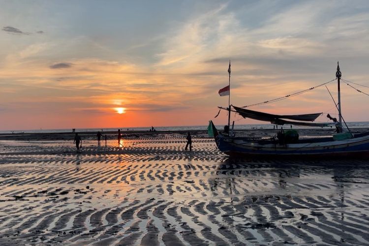 Riset BRIN: Pantura Jawa Hadapi Krisis Sistemik, 65 Persen Garis Pantai Mengalami Erosi