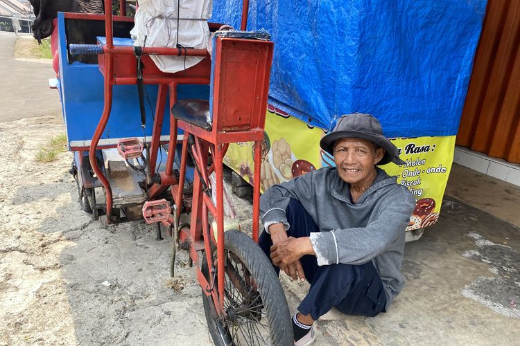 Pria 72 Tahun Ini Masih Mengayuh Odong-odong di Depok, Ada Cucu yang Menanti Nafkah