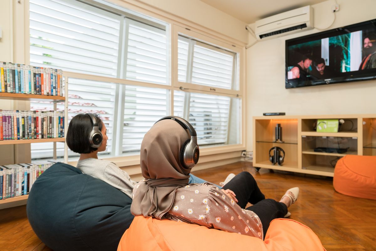 Ruang nonton film di Goethe Institut Jakarta.