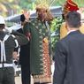 Cerita Pembuatan Baju Adat yang Dipakai Jokowi: Dibuat Kilat 3 Hari, Diantar Kurir Khusus