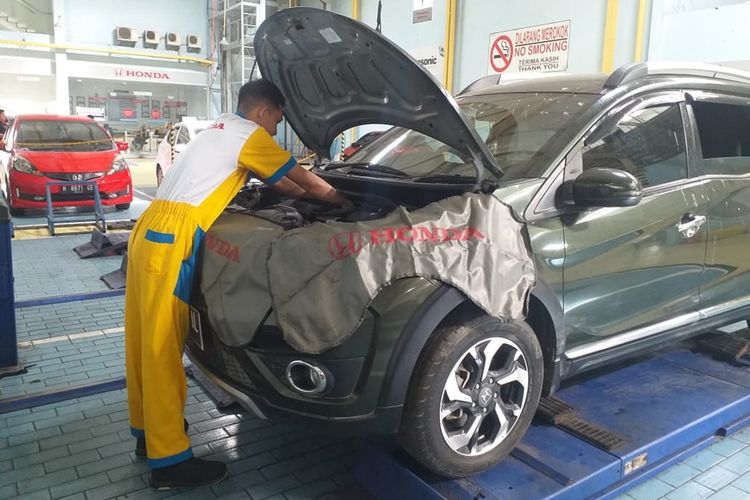 Diler mobil bekas Honda Nengga Used Car