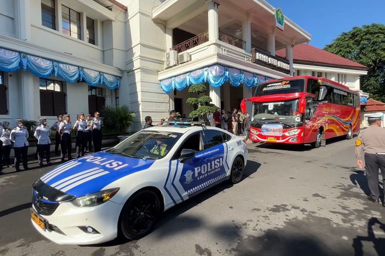 Senyum Warga Malang Ikut Mudik Gratis, Hemat Uang Ratusan Ribu Rupiah